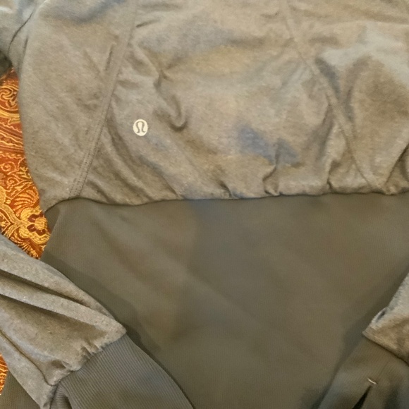 Lululemon Dance Studio Jacket Women Gray Reversible Full Zip Hooded, size 6,NWOT - Picture 10 of 10